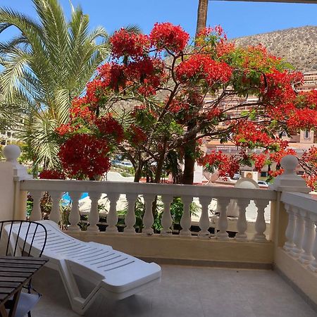 Castle Harbour Samuel'S Studio Flat By Lovetenerife Лос Кристианос Экстерьер фото