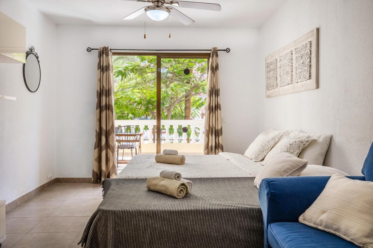 Castle Harbour Samuel'S Studio Flat By Lovetenerife Лос Кристианос Экстерьер фото